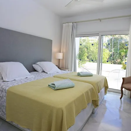 Alhambra Del Mar 3bed Apt Marbella