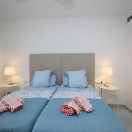Alhambra Del Mar 3bed Apt Apartment Marbella